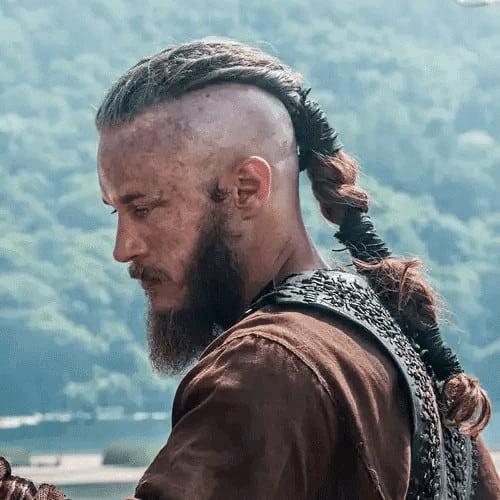 Viking braids like Ragnar