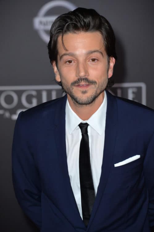 Diego Luna Pencil Mustache and Scruff Beard Diego Luna Pencil Mustache and Scruff Beard