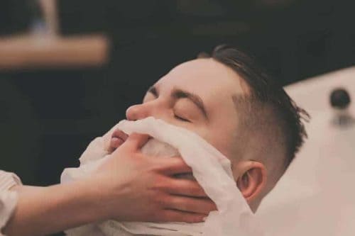 Dry your beard properly How to dry a beard properly to avoid dandruff