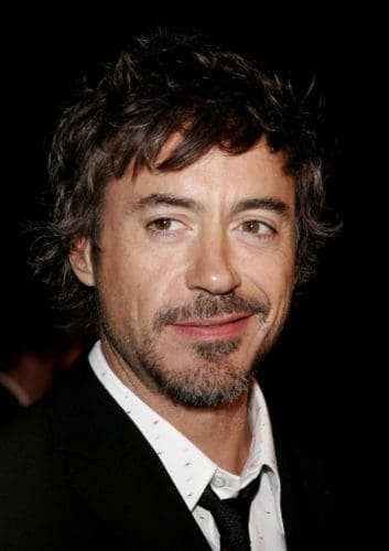 Robert Downey Jr messy hairstyle