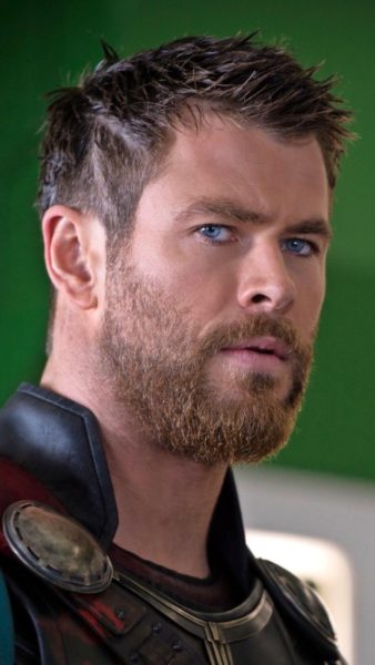 A short beard looks good on Thor.